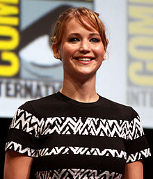 220px-Jennifer_Lawrence_by_Gage_Skidmore