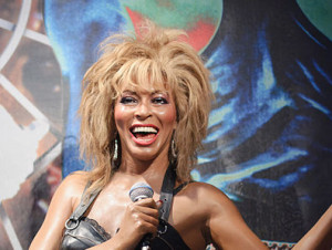 398px-Tina_Turner_at_Madame_Tussauds_New_York_(7503747460)