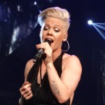 P!nk_Live_2013