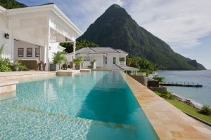 vsb-residence-pool-piton-1280x720